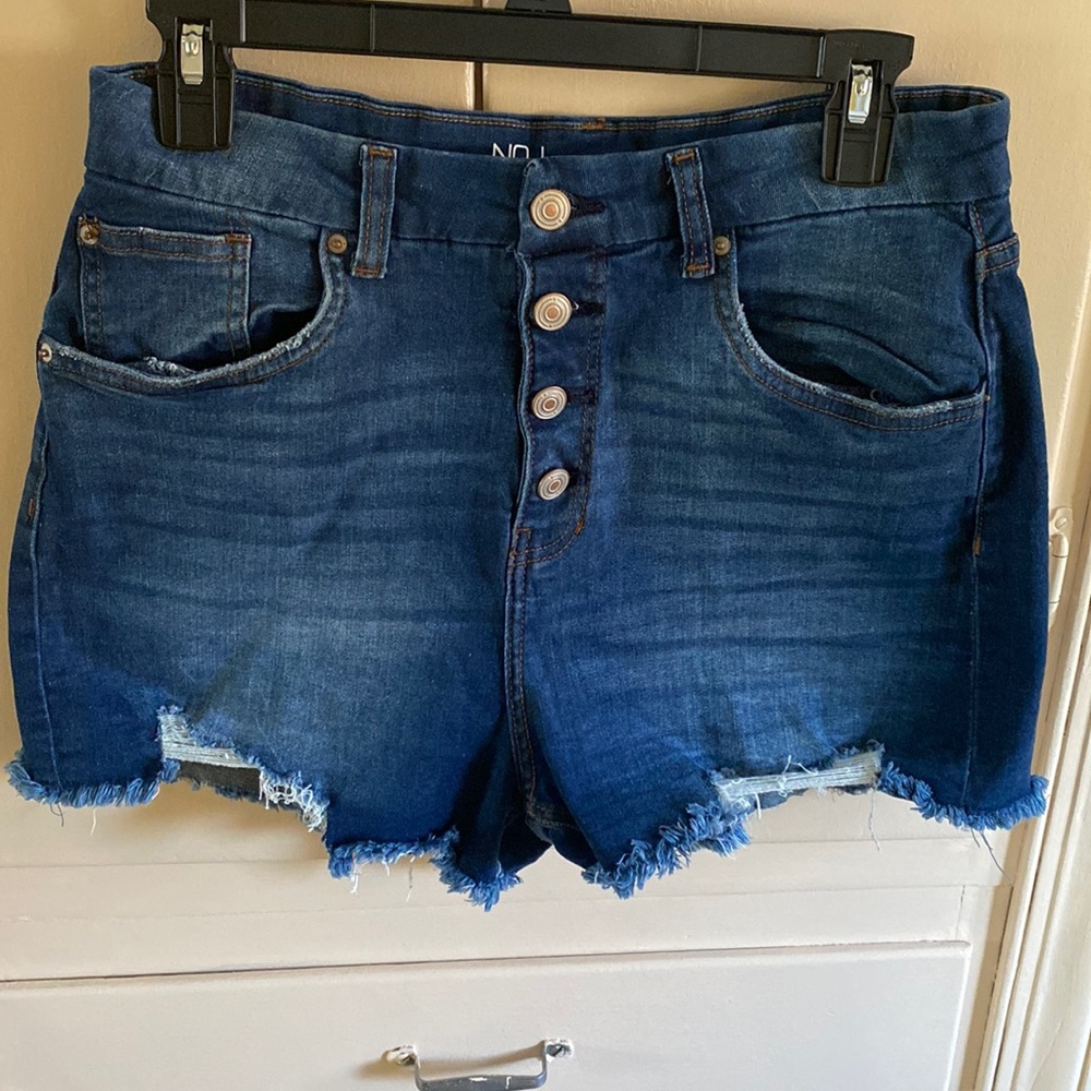 High- waist button up , spandex jeans ,Brand : No Boundaries, size : 13